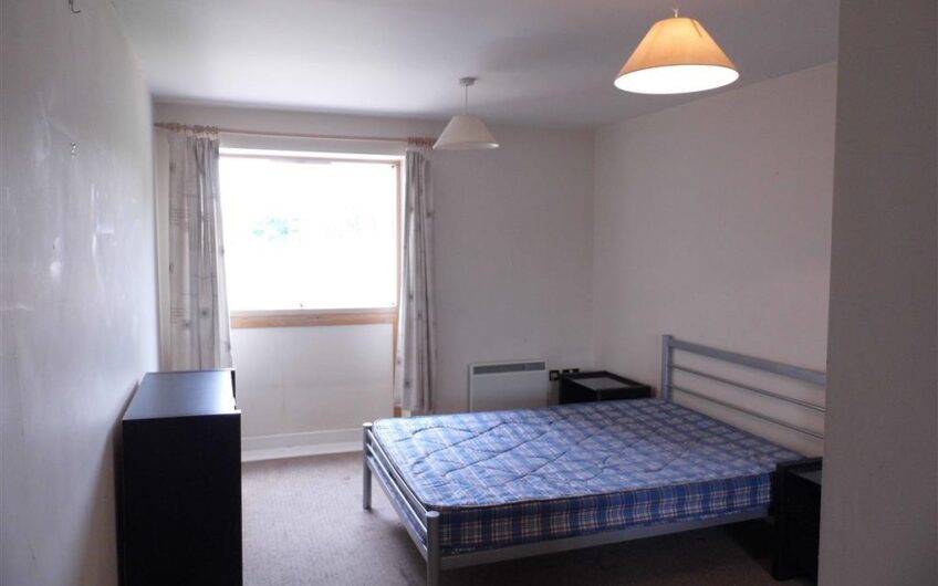 2 Bedroom City Centre Flat for sale