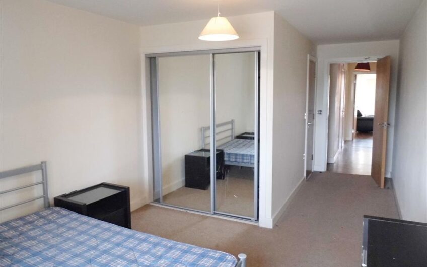 2 Bedroom City Centre Flat for sale