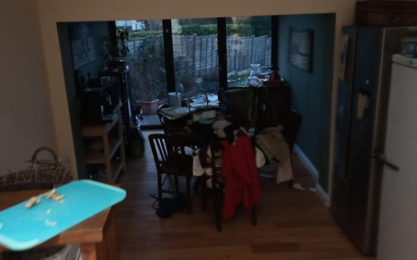 5 Bedroom House Spacious Home