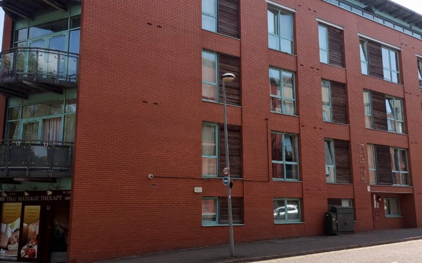 2 Bedroom Flat For Sale